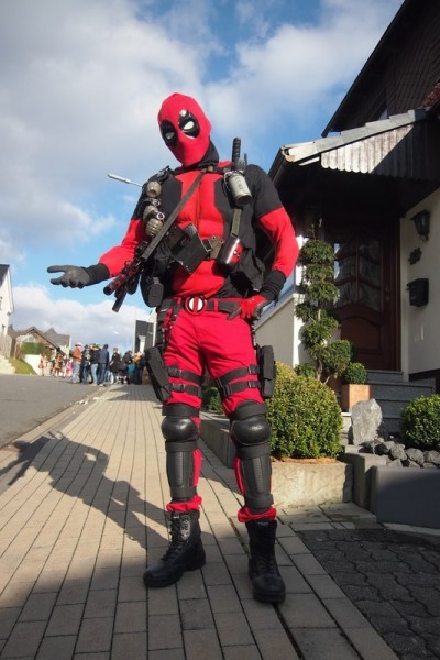 Maas als Deadpool auf dem Scheuerfelder Karnevalsumzug.